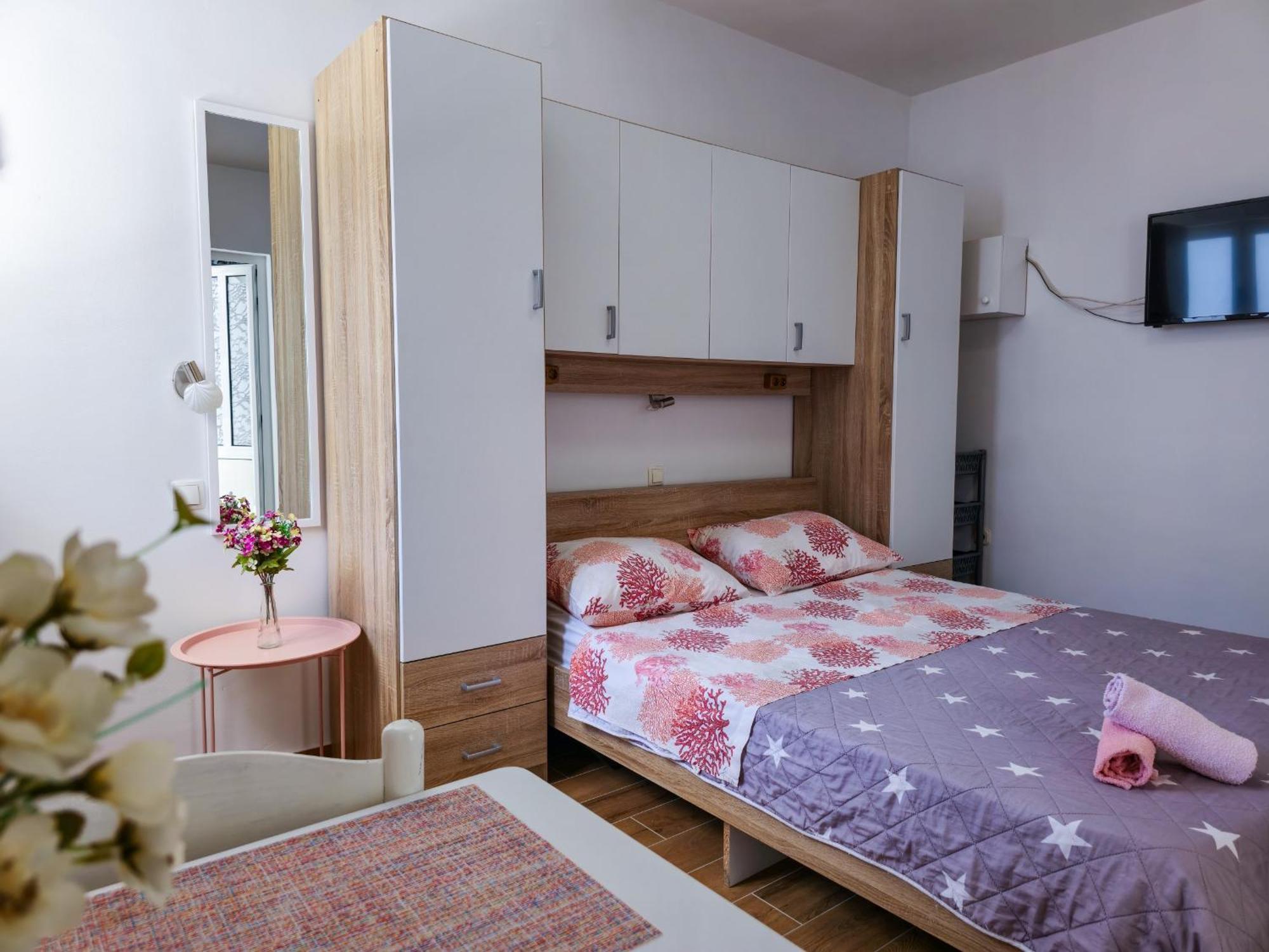 Apartments Neda Omiš Zewnętrze zdjęcie