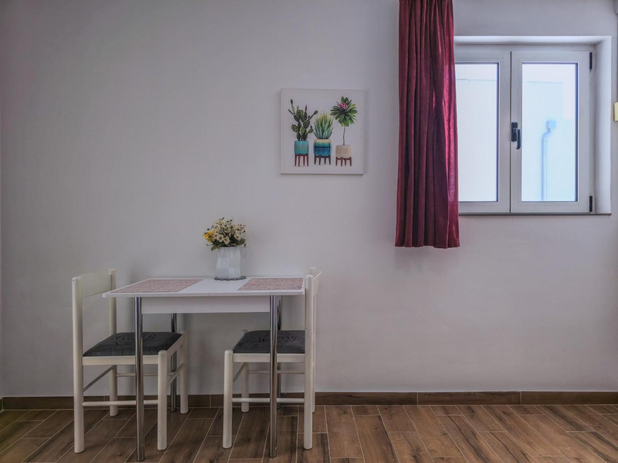 Apartments Neda Omiš Zewnętrze zdjęcie