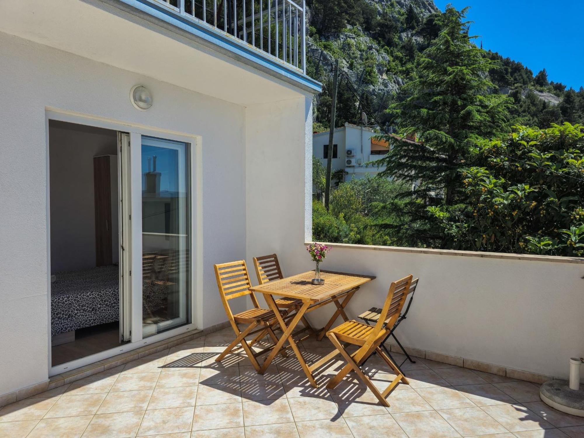 Apartments Neda Omiš Zewnętrze zdjęcie