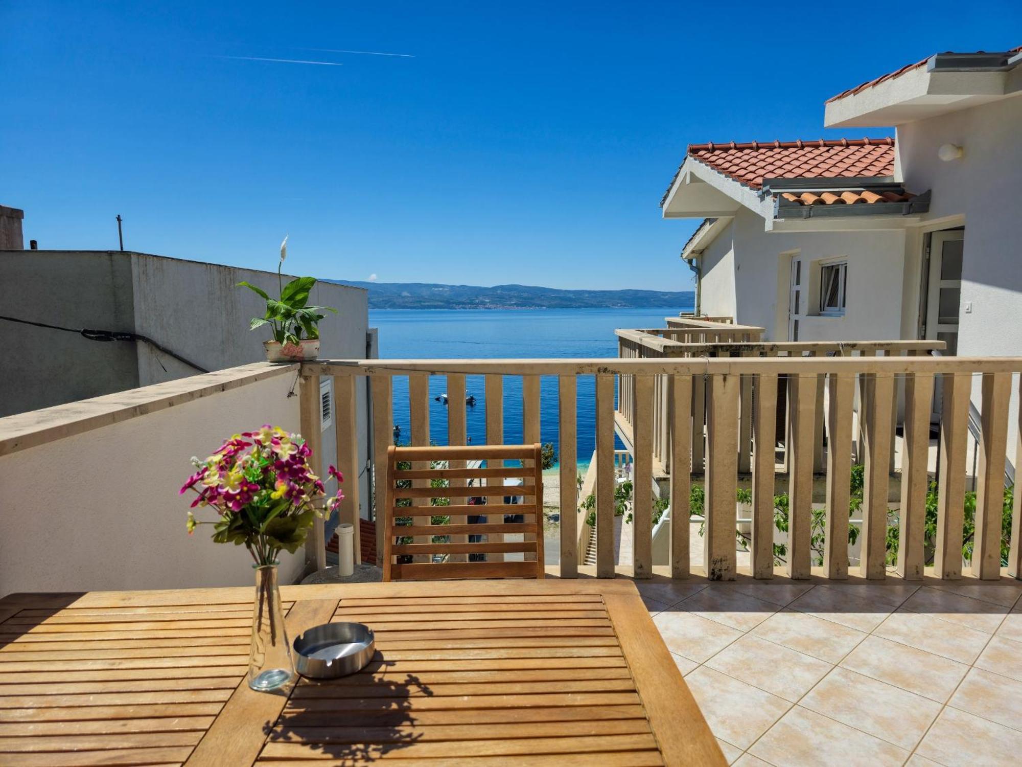 Apartments Neda Omiš Zewnętrze zdjęcie